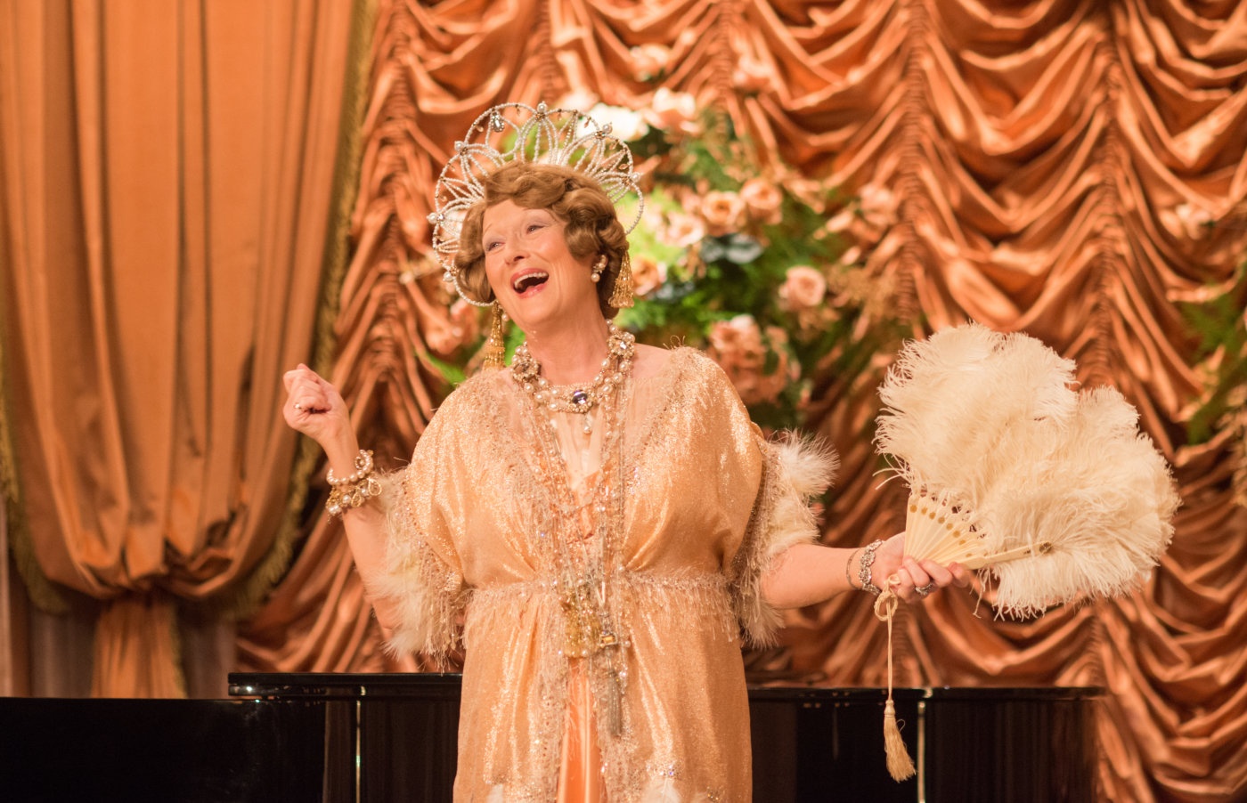 review phim Florence Foster Jenkins ảnh 3 review phim Florence Foster Jenkins anh 3