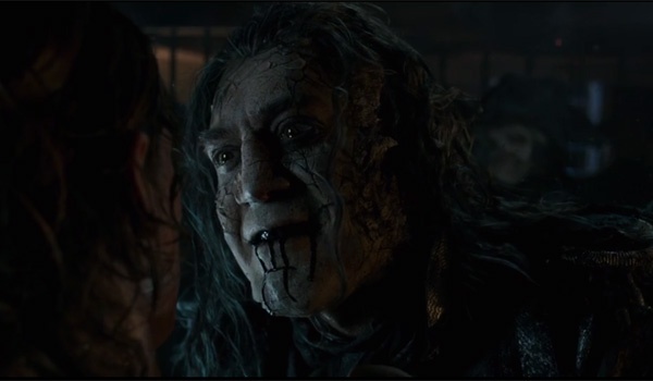 Trailer dau tien bo phim 'Pirates of the Caribbean: Dead Man Tell No Tales' hinh anh
