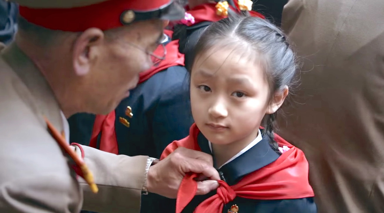 review phim Under the Sun ảnh 5 review phim Under the Sun anh 5