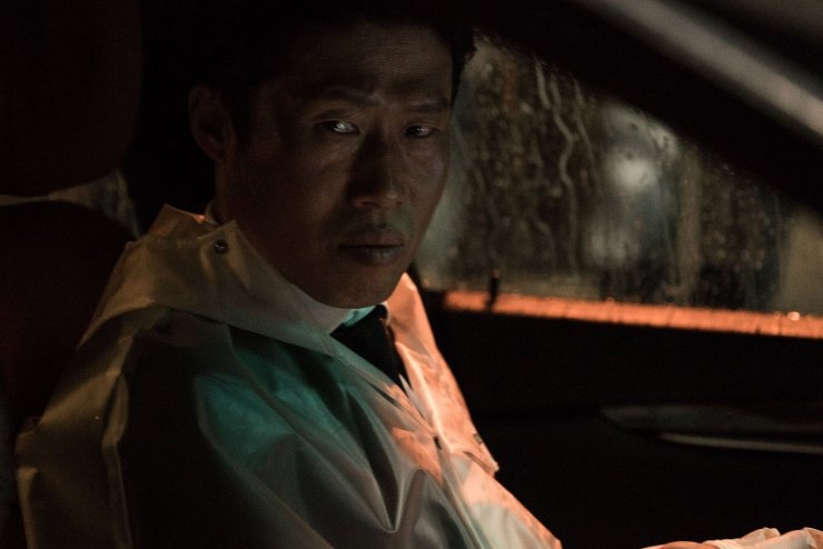 Trailer bo phim 'Xin loi anh chi la sat thu' hinh anh