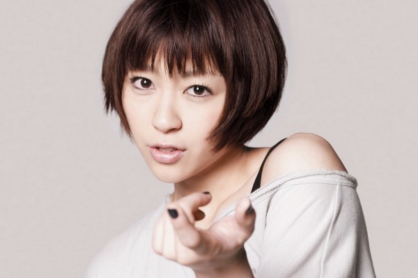 Utada Hikaru thong tri thi truong am nhac Nhat Ban hinh anh