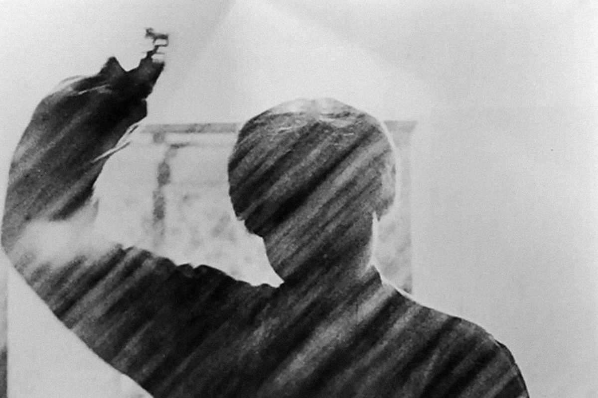 phim kinh di gay tranh cai anh 10