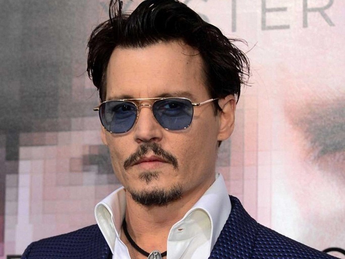 Fan the gioi phu thuy phan ung trai nguoc ve Johnny Depp hinh anh
