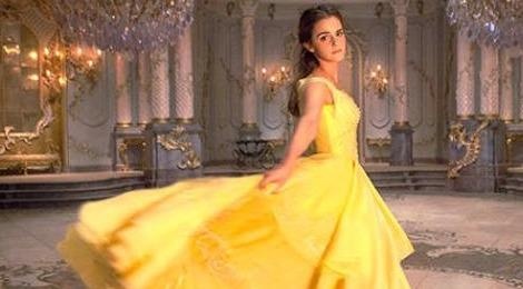 Emma Watson quyen ru trong ‘Nguoi dep va quai vat’ hinh anh