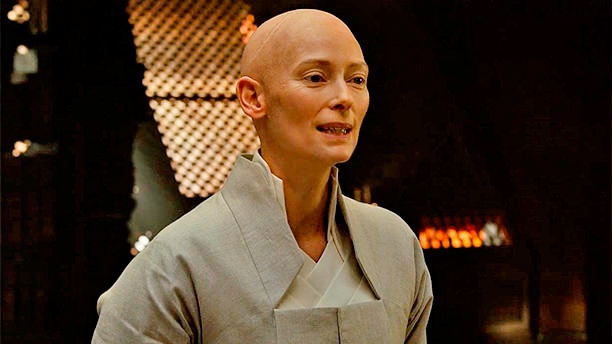 Dien vien goc A tai My khong hanh phuc voi ‘Doctor Strange’ hinh anh