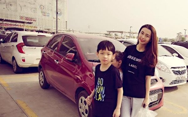 bien tap vien Huong Lien du bao thoi tiet anh 2