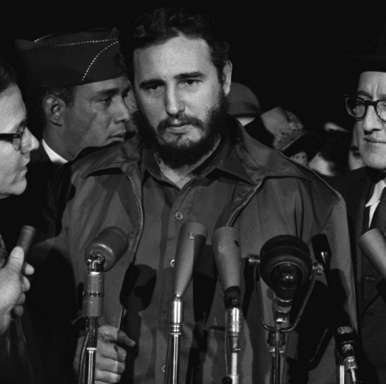 Liam Neeson va Fidel Castro anh 7