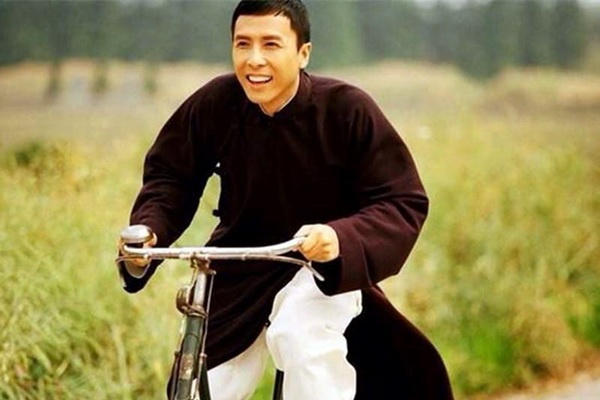 Chan Tu Dan muon thoat khoi bong ngoi sao vo thuat hinh anh