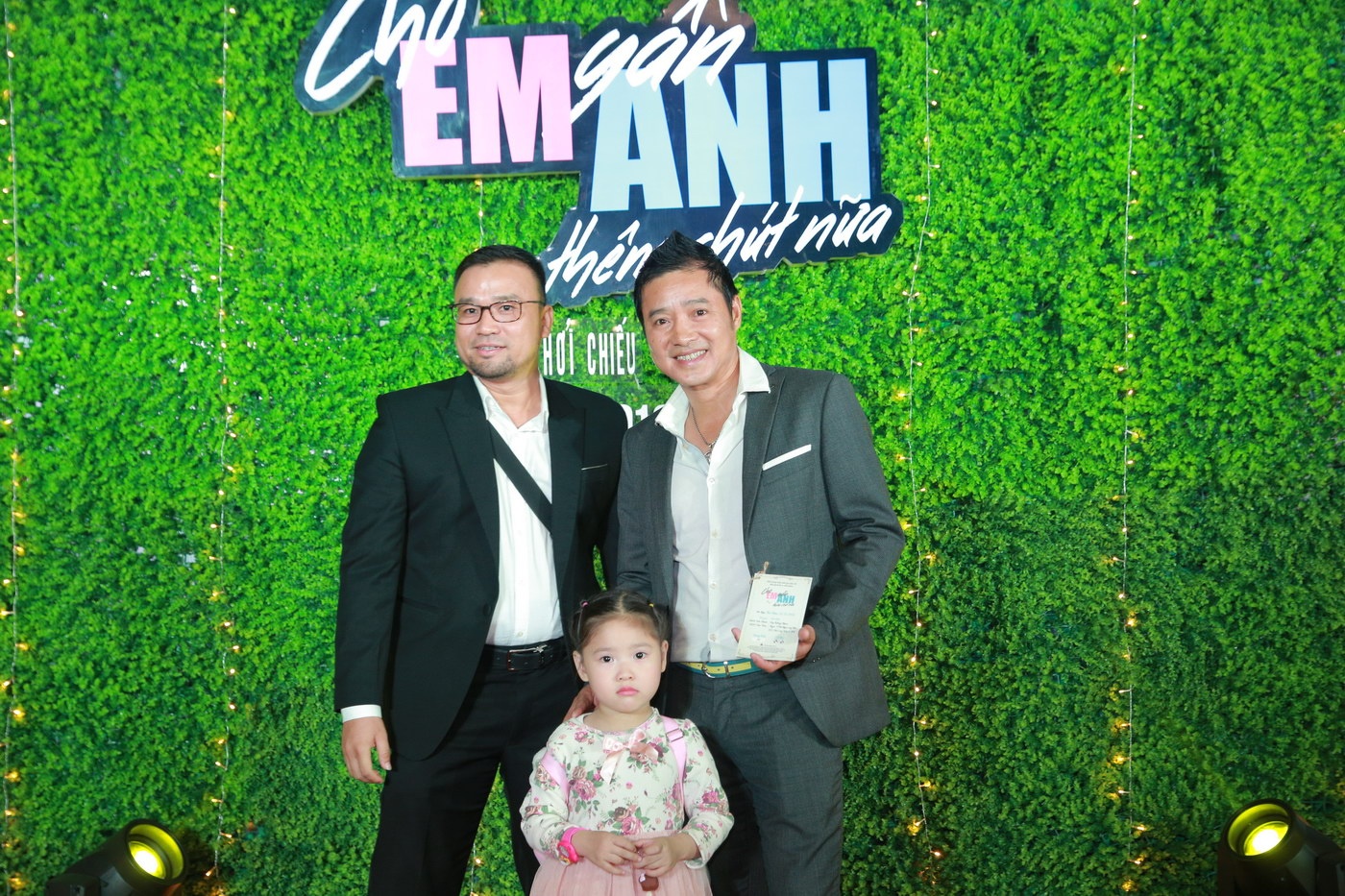 ra mat Cho em gan anh them chut nua anh 8