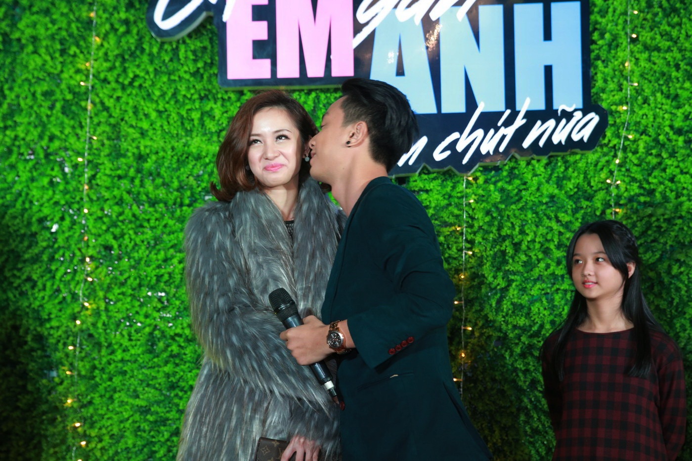 ra mat Cho em gan anh them chut nua anh 3