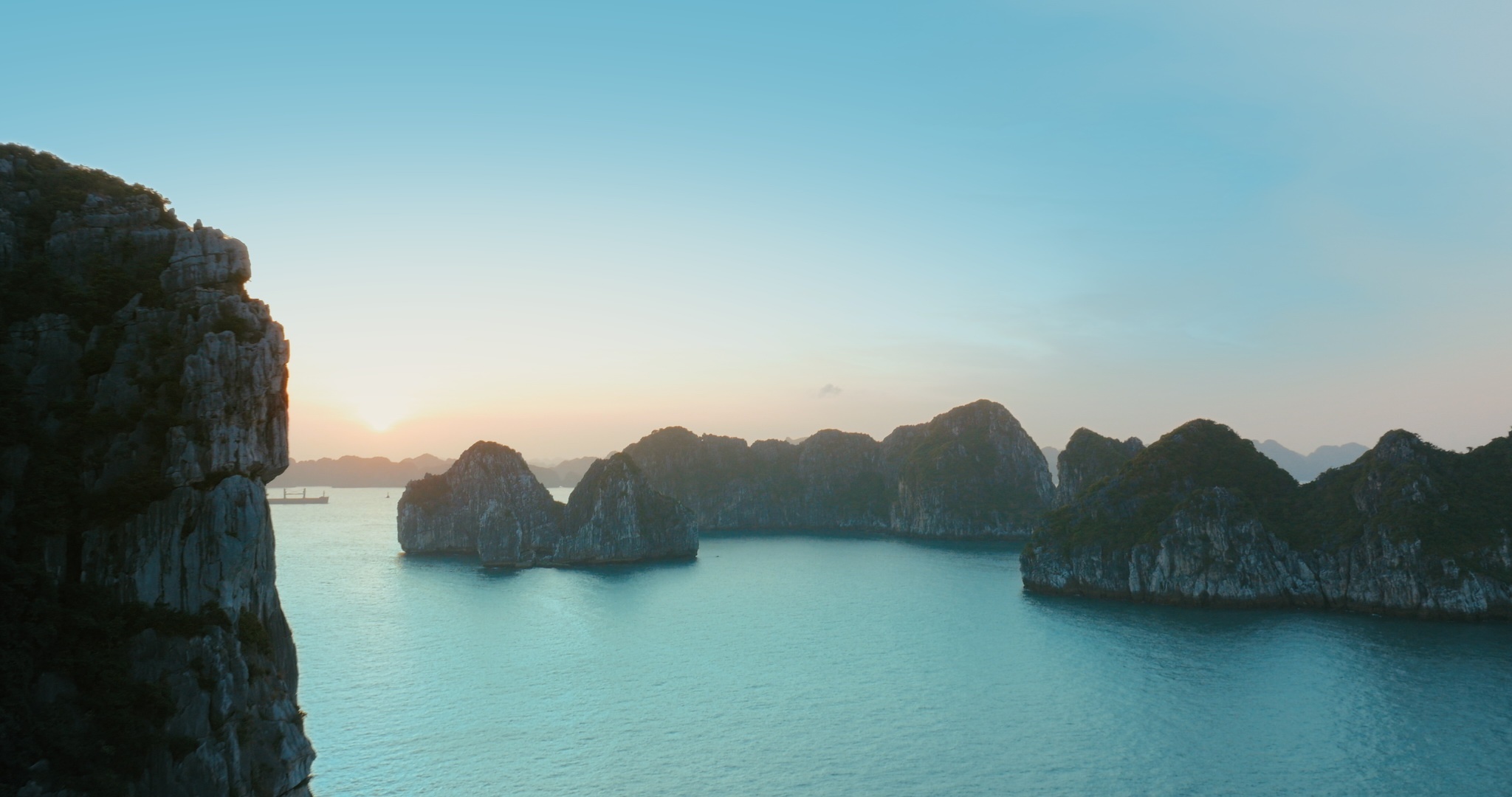 Ha Long tren phim anh 1