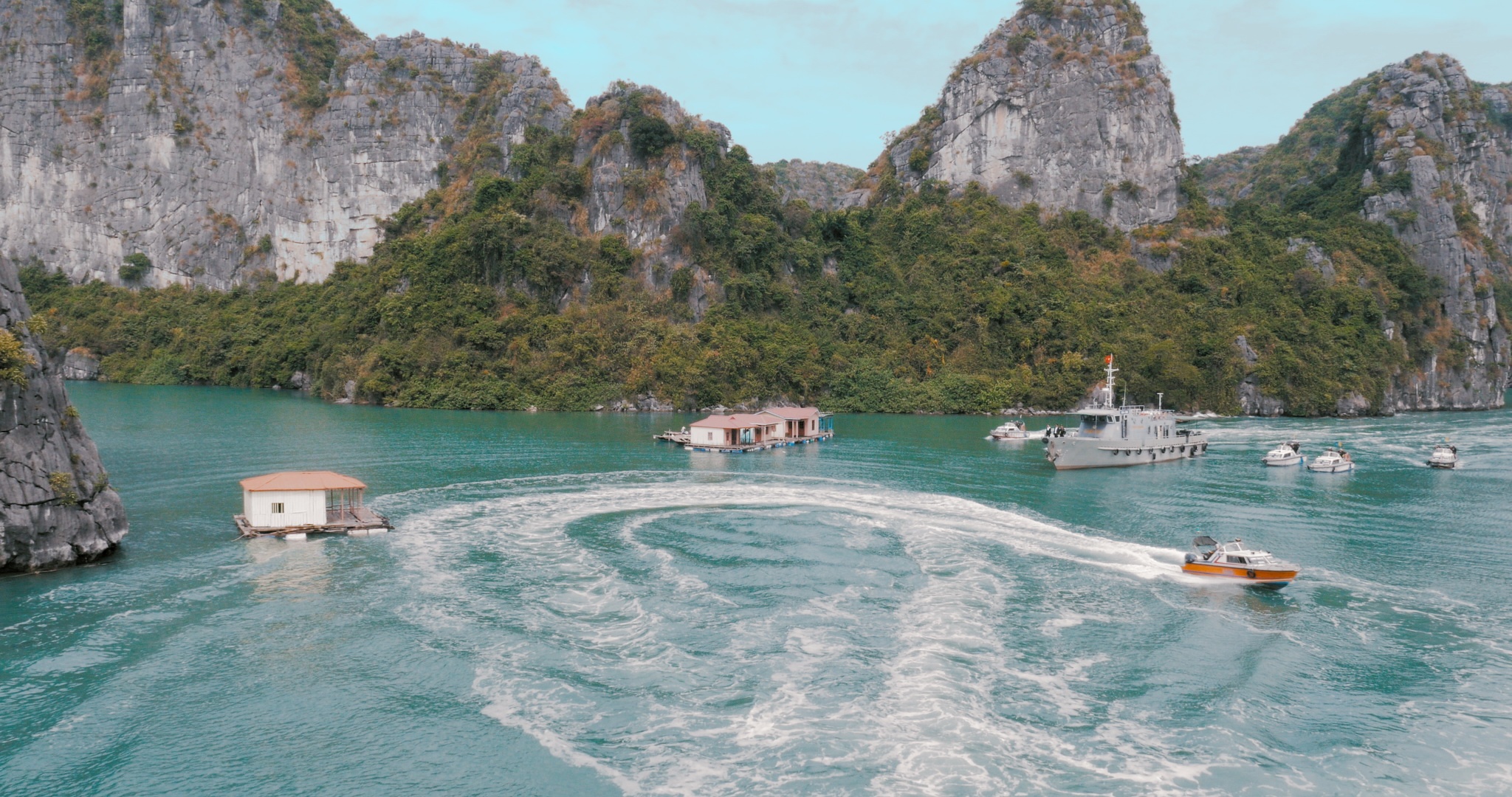 Ha Long tren phim anh 7