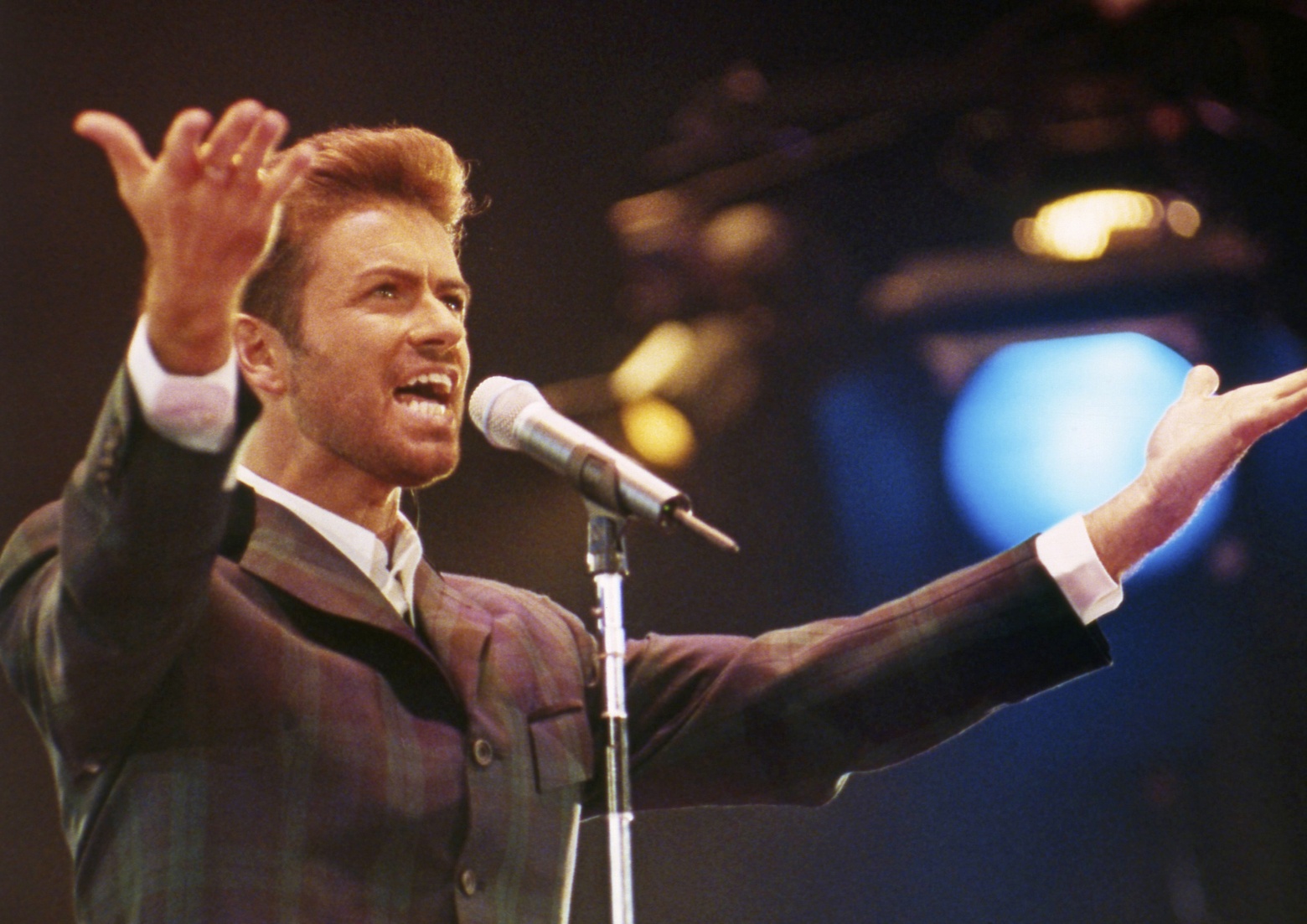 Nhung ca khuc an tuong xuyen suot su nghiep George Michael hinh anh