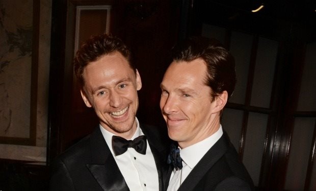 Fan hoi hop mong Tom Hiddleston xuat hien trong ‘Sherlock’ hinh anh