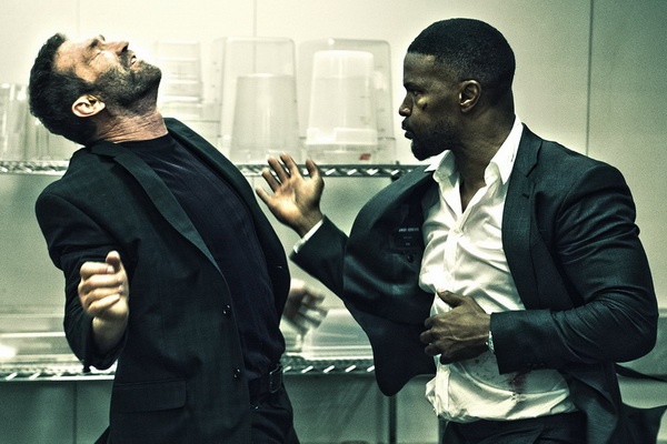 ‘Dot kich man dem’: Kich tinh, cuon hut nho Jamie Foxx hinh anh