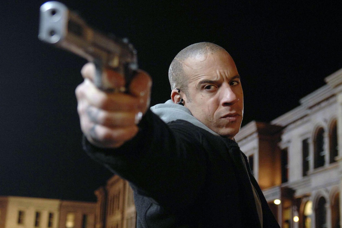 Nhung bom tan hanh dong an tuong cua Vin Diesel hinh anh