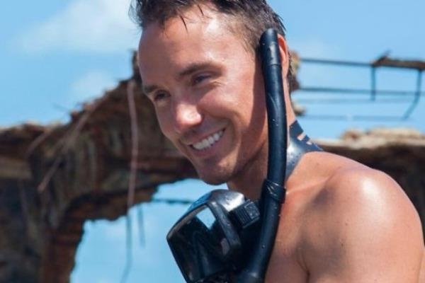 Nha lam phim tre noi tieng bo mang khi di lan hinh anh