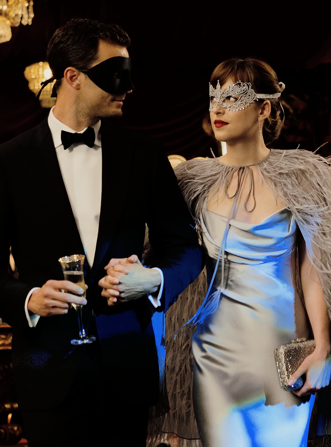 review phim 50 sac thai den anh 3