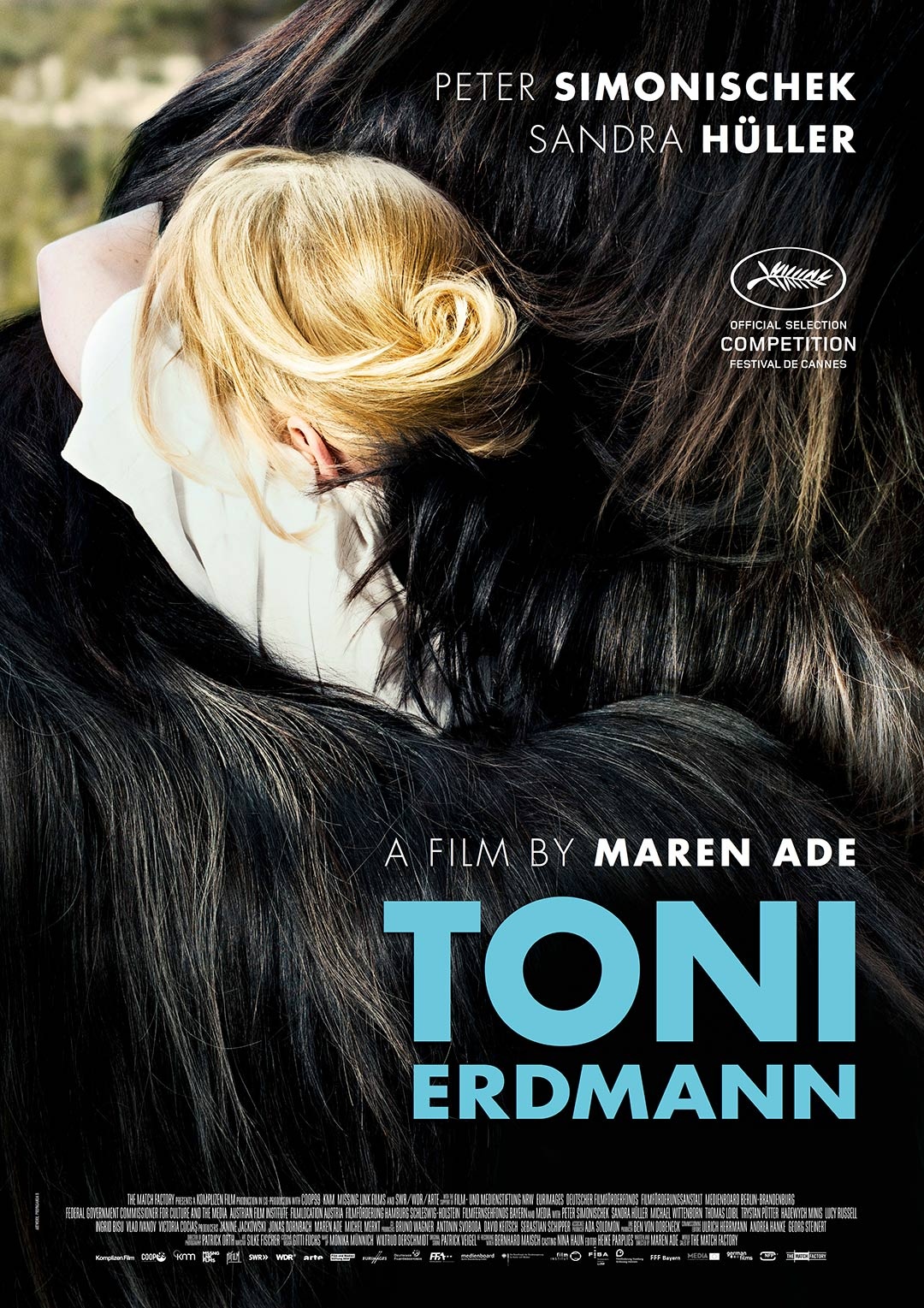review phim Toni Erdmann anh 1
