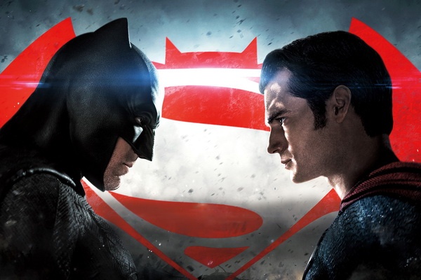 Bom tan ‘Batman v Superman’ am bon giai Mam xoi vang hinh anh