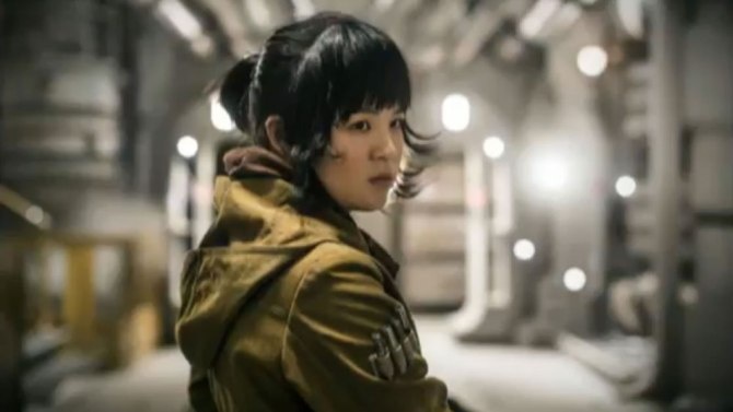 Sao goc Viet trong ‘Star Wars VIII’ khien fan hoai nghi hinh anh