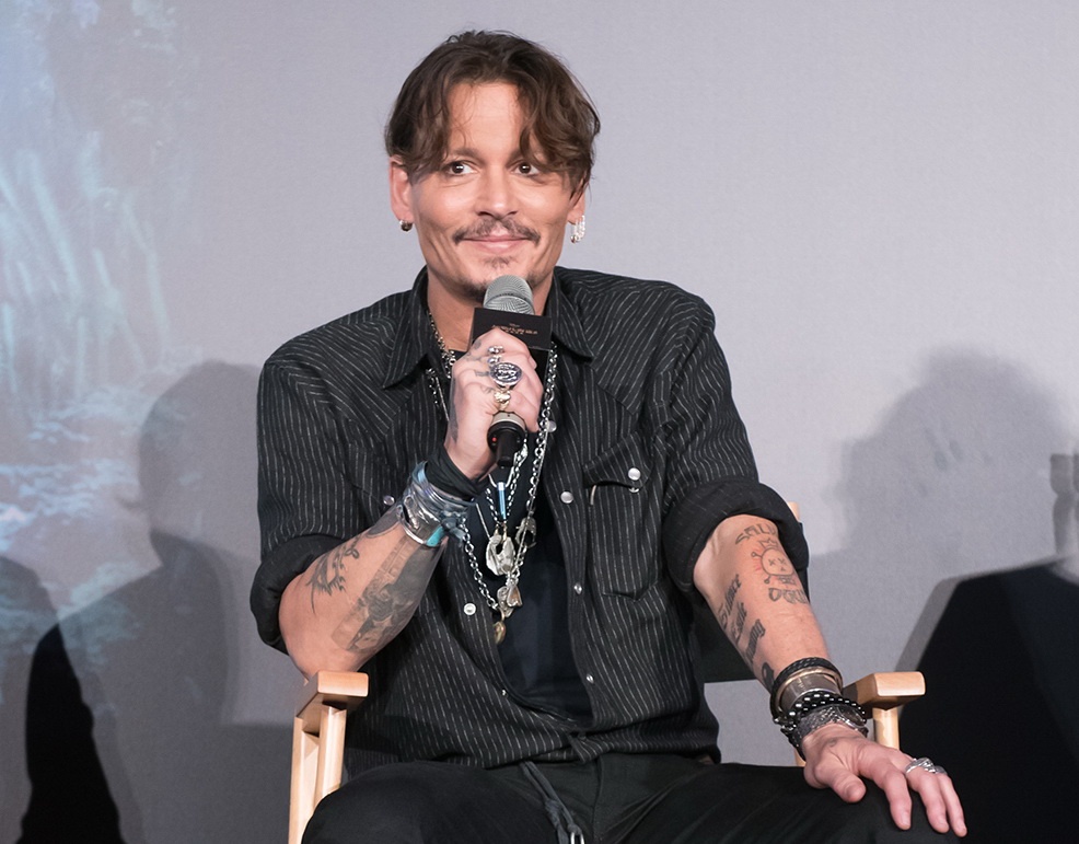 Johnny Depp van nho nu hon voi tai tu doat giai Oscar hinh anh