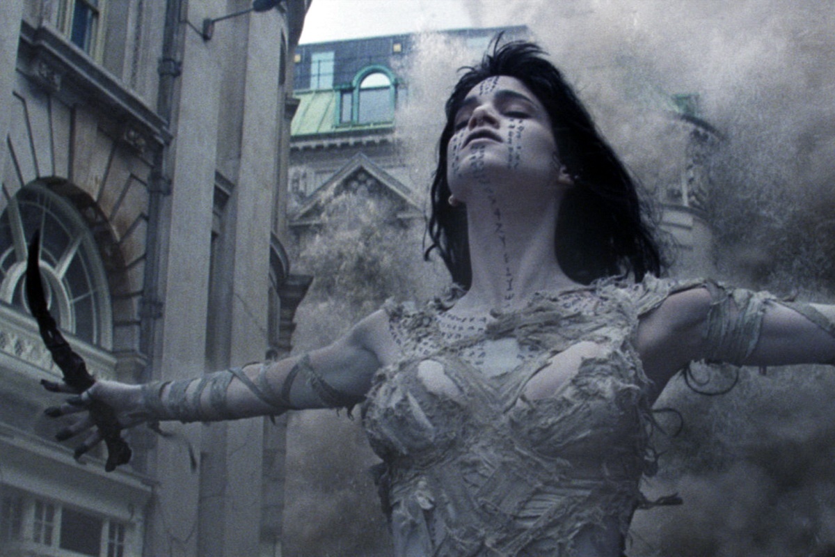 Bom tan ‘Xac uop’ thua tai Bac My, thang tren dau truong quoc te hinh anh