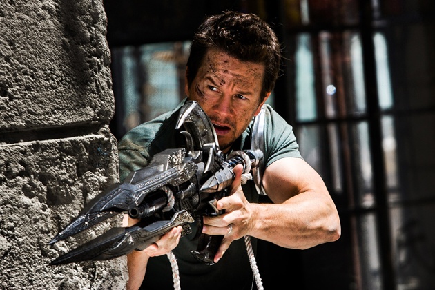 Mark Wahlberg chia tay loat bom tan ‘Transformers’ sau phan nam hinh anh