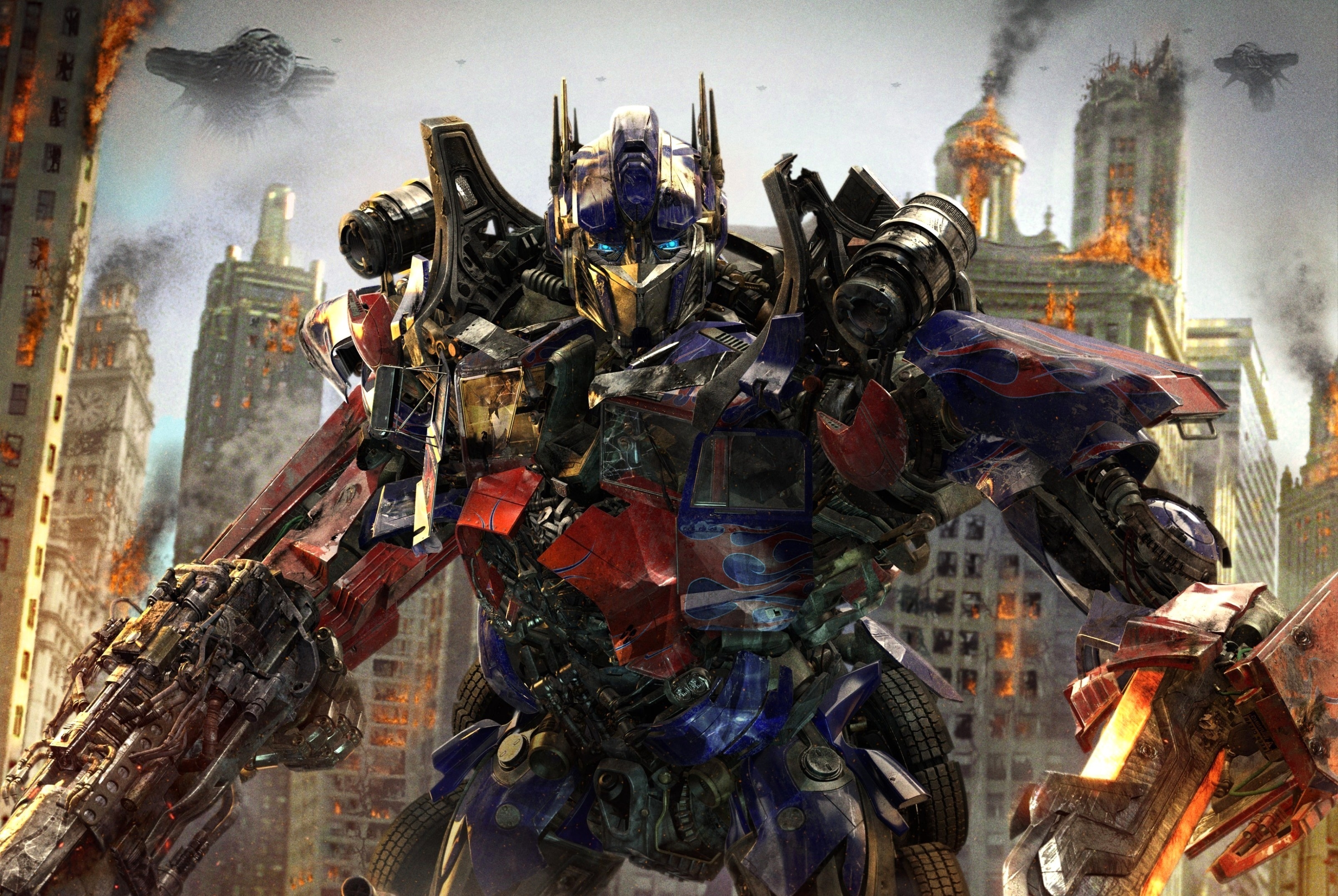 Nhung lan ‘lot xac’ cua nguoi may Optimus Prime thuoc ‘Transformers’ hinh anh