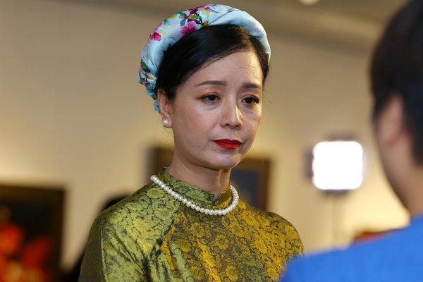 NSUT Chieu Xuan noi ve 'Bau troi do' tren tu cach nha san xuat hinh anh