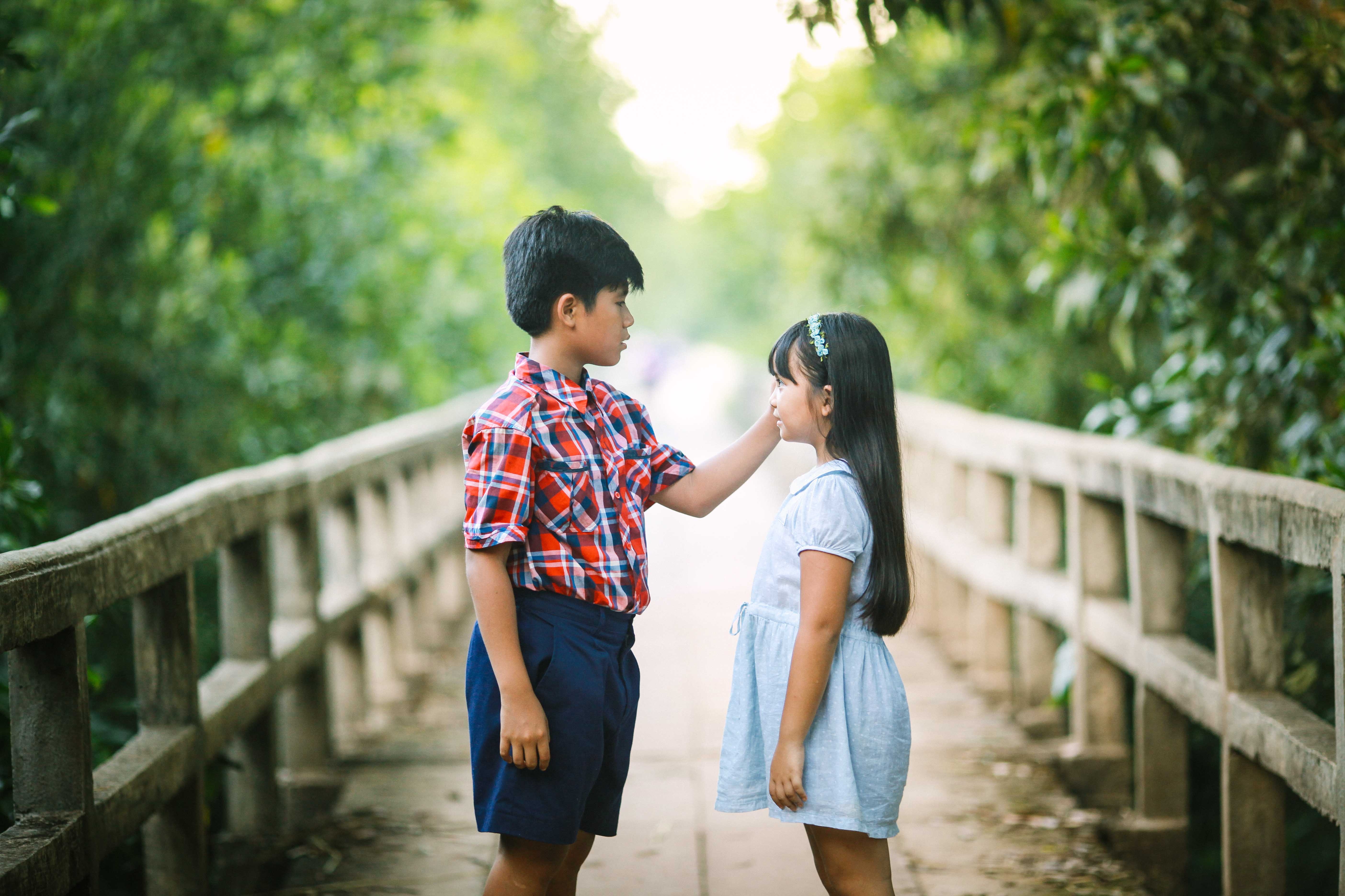 Trailer bo phim 'Co gai den tu hom qua' hinh anh