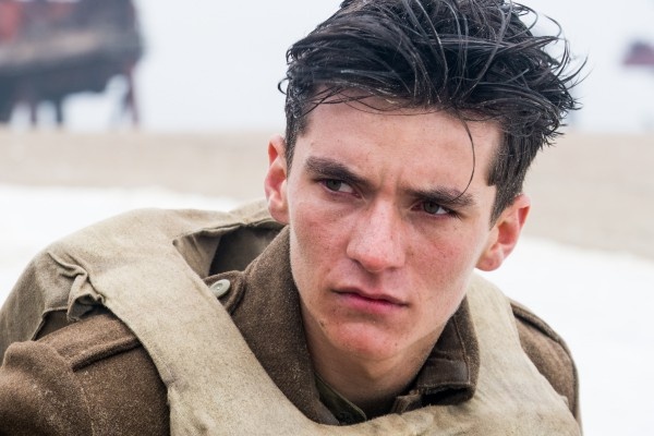 Trailer bo phim 'Cuoc di tan Dunkirk' hinh anh