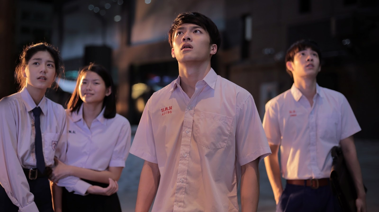 Trailer bo phim 'Quang truong ma' hinh anh