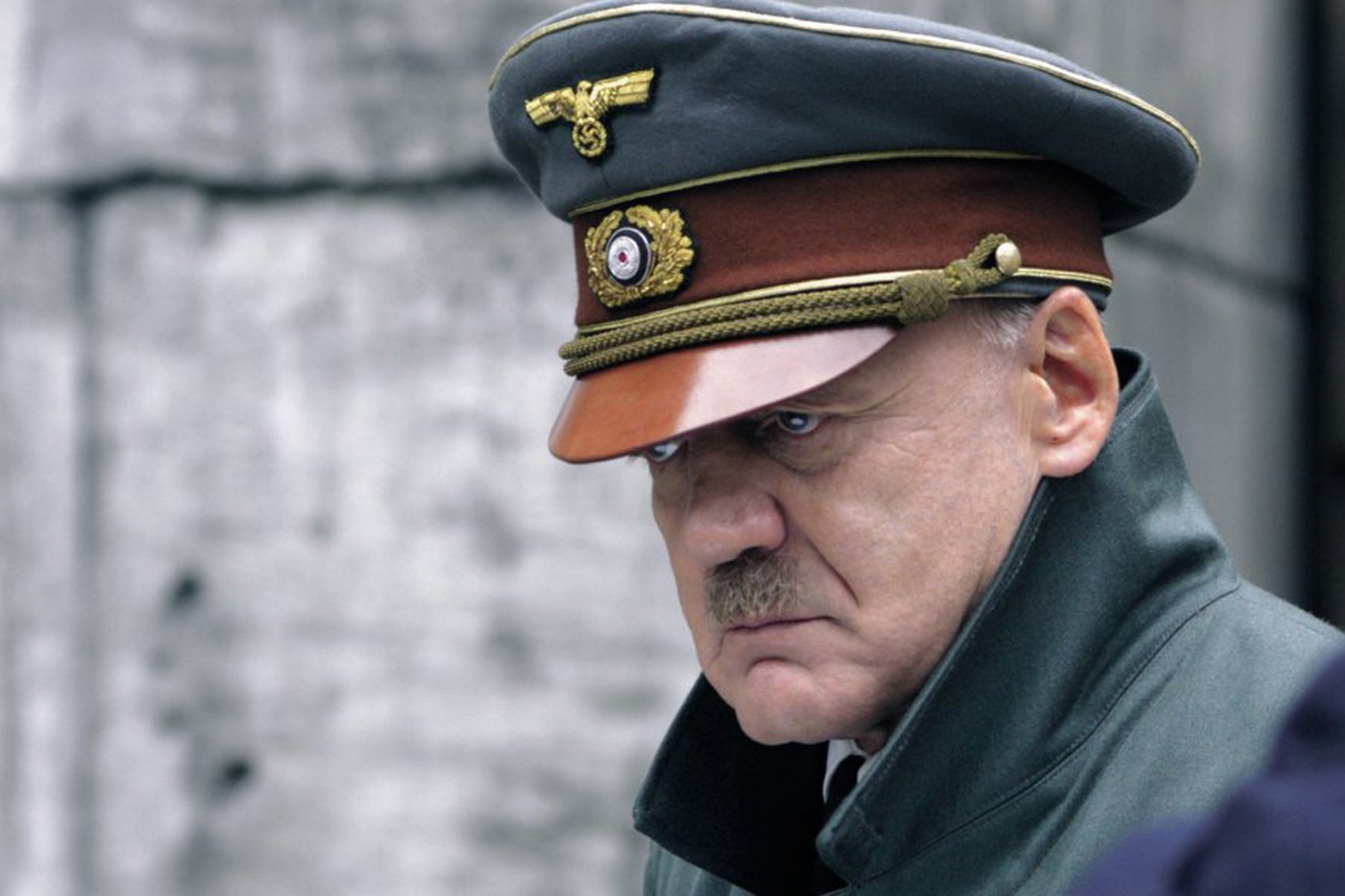 phim ve The chien thu hai anh 7