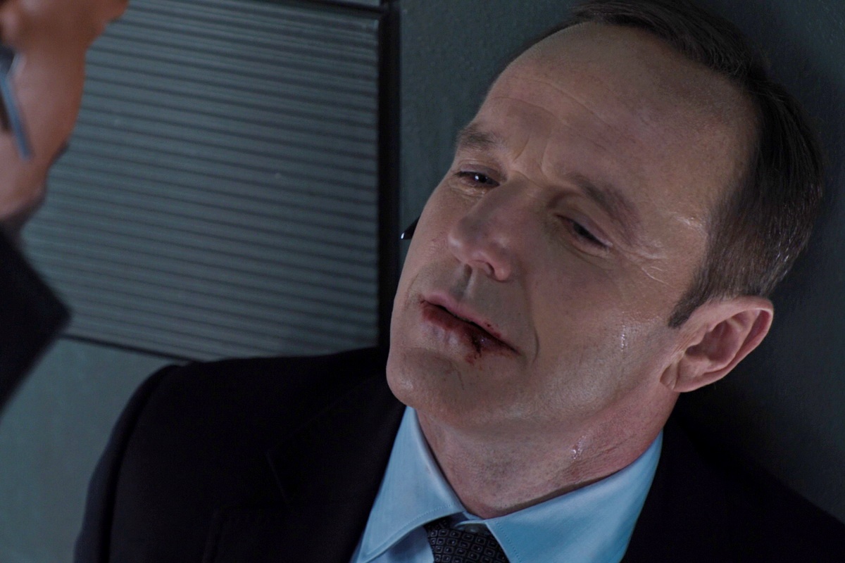 vu tru Marvel gay tranh cai anh 2