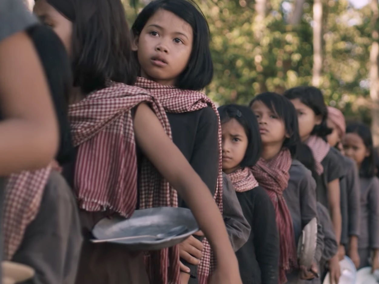Phim moi cua Angelina Jolie va noi dau mang ten Khmer Do hinh anh