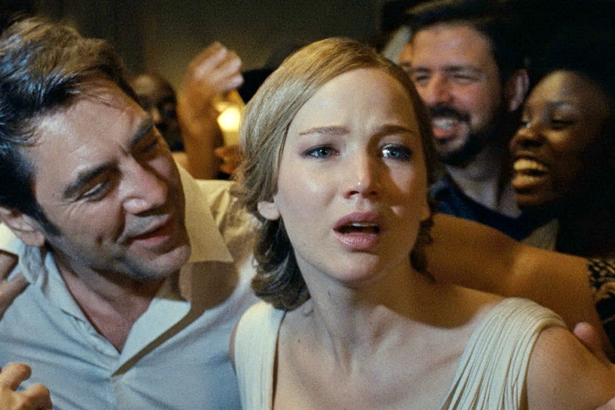 Hang Paramount bao ve tham hoa phong ve cua Jennifer Lawrence hinh anh