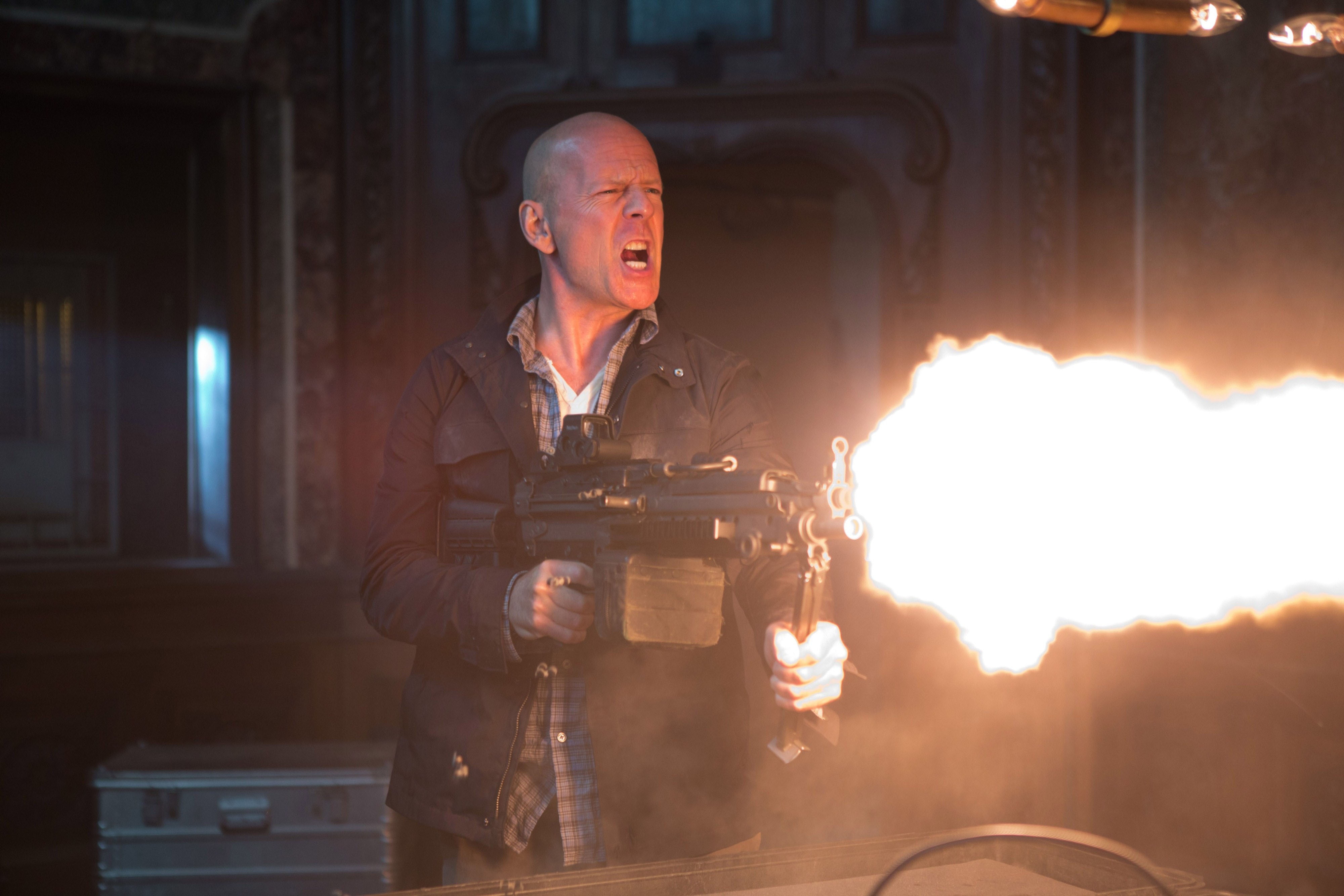 Bruce Willis se dong tiep ‘Die Hard 6’ hinh anh