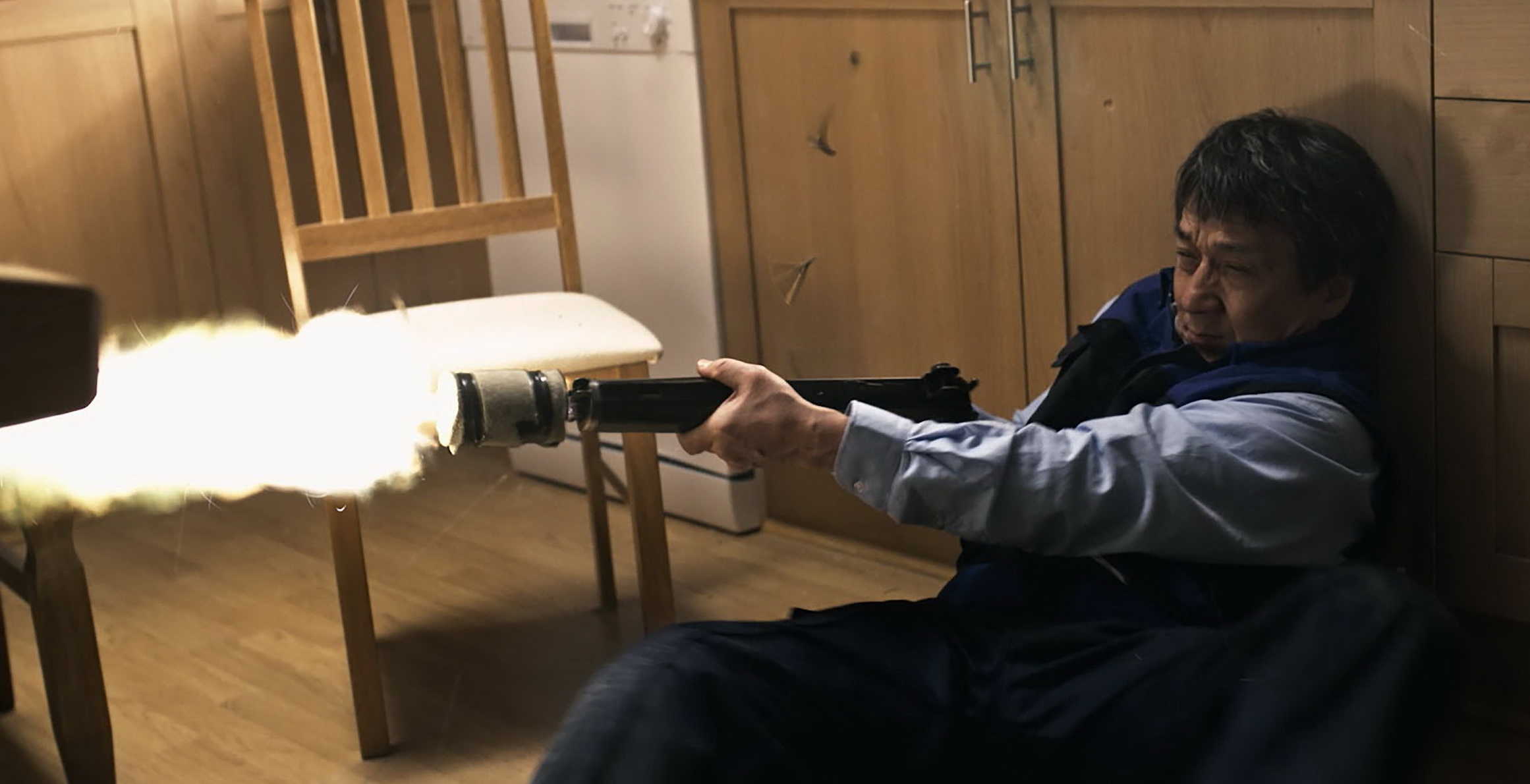 review phim Kẻ ngoại tộc ảnh 3 review phim Ke ngoai toc anh 3