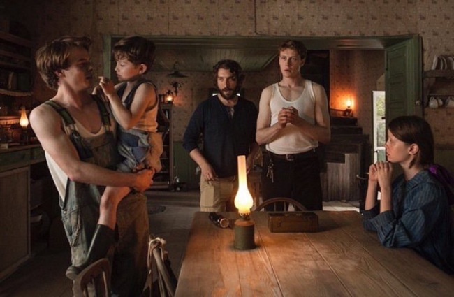 Trailer bo phim 'Dinh thu quy am' hinh anh