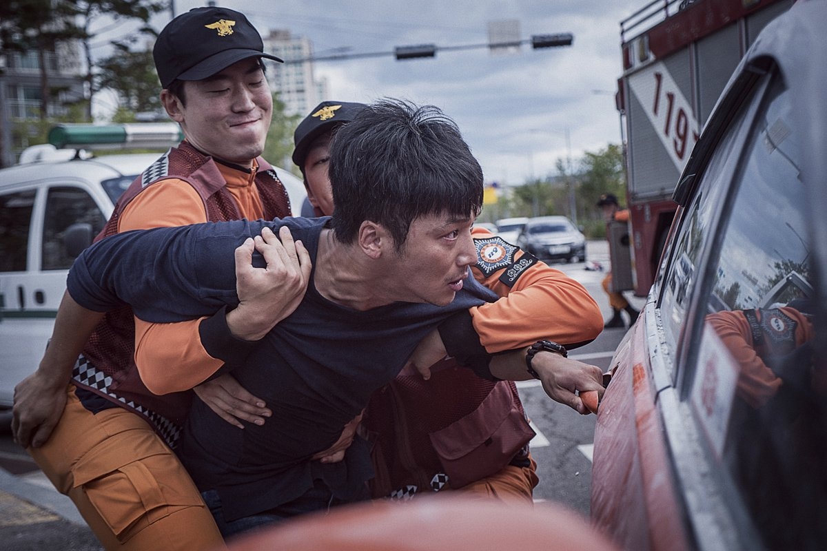 Trailer bo phim 'Ngay luan hoi' hinh anh