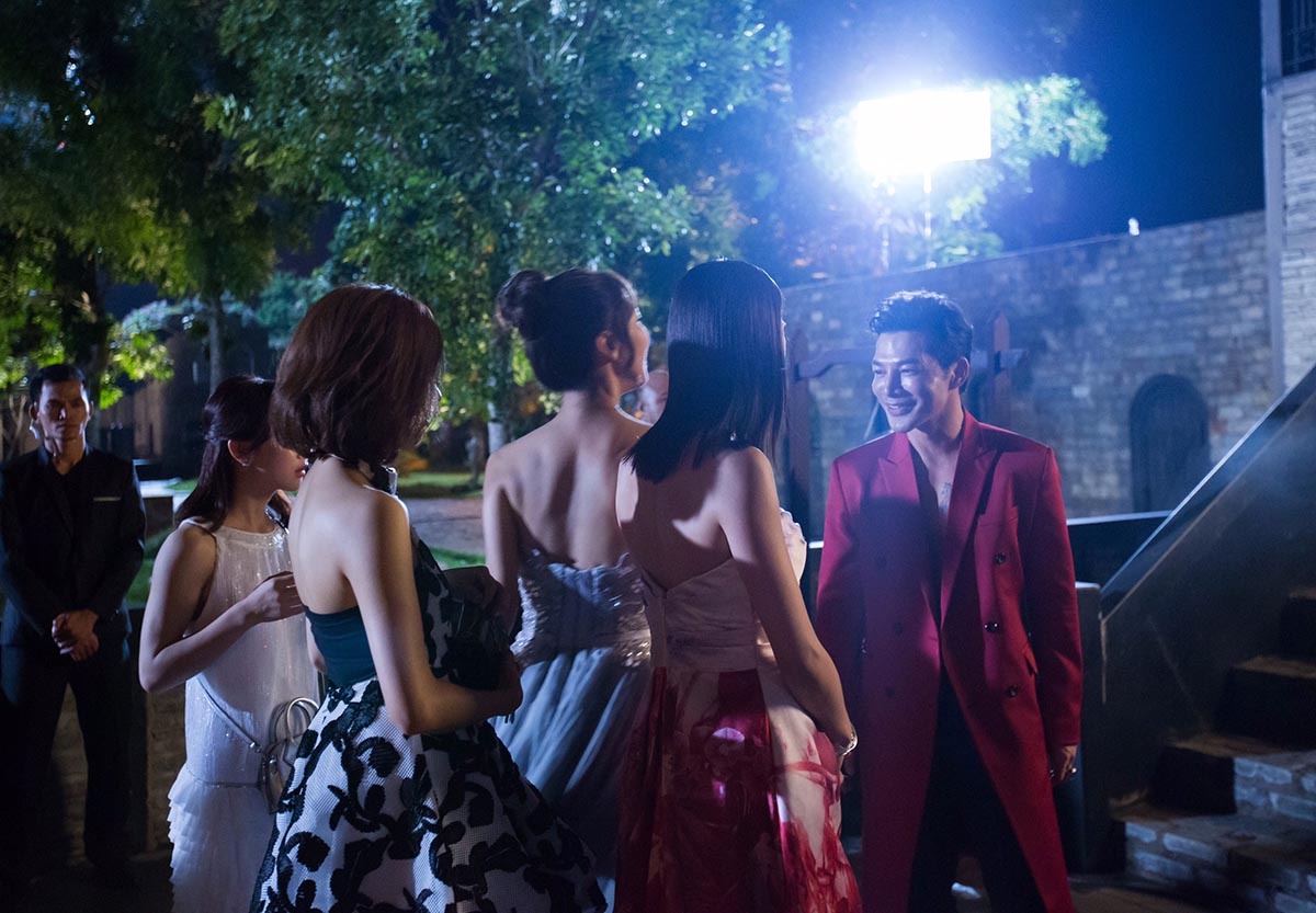 Trailer bo phim 'Nhung co gai va gangster' hinh anh