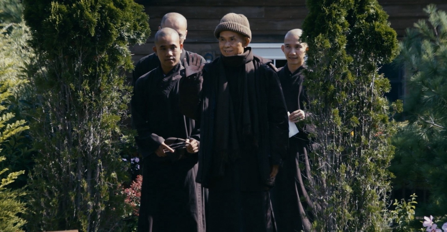 Trailer bo phim 'Buoc chan an lac' hinh anh