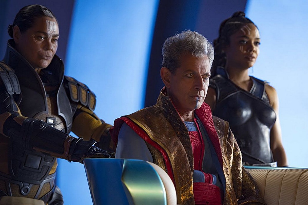 khach moi Marvel anh 10