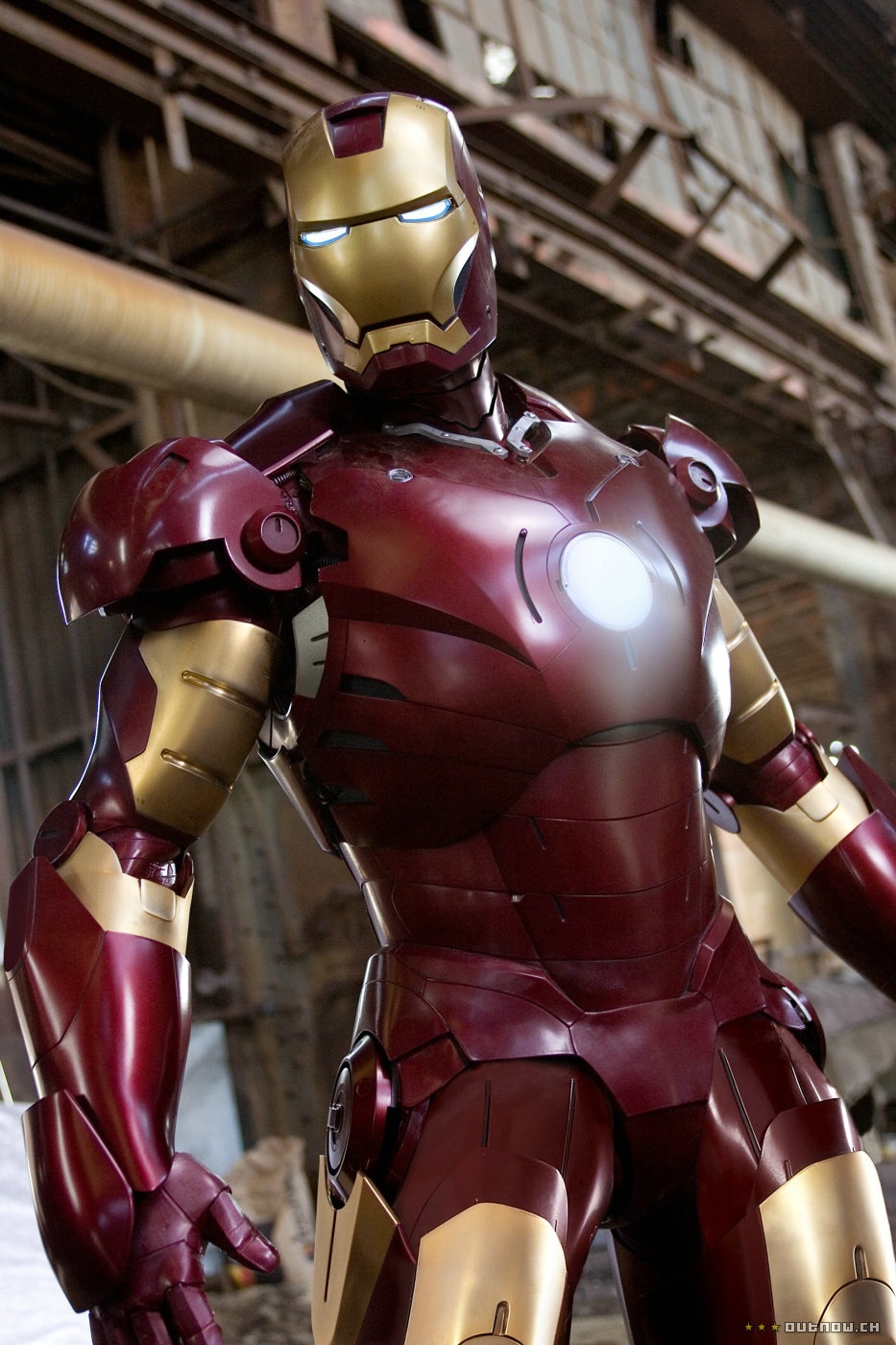 giáp Iron Man bị đánh cắp ảnh 1 giap Iron Man bi danh cap anh 1