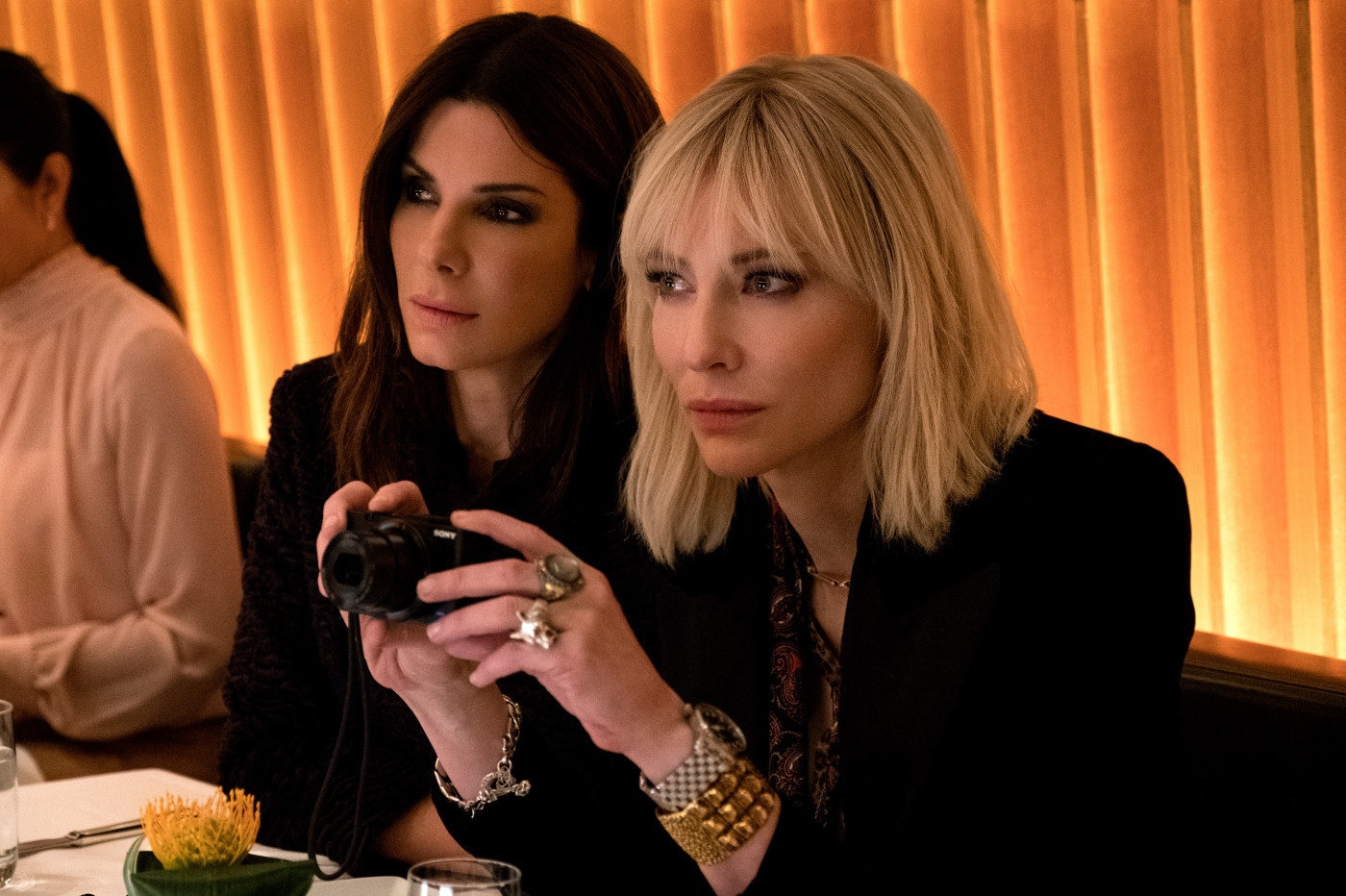 Phim trom cap ‘Ocean’s 8’ thoi luong gio moi cho phong ve Bac My hinh anh