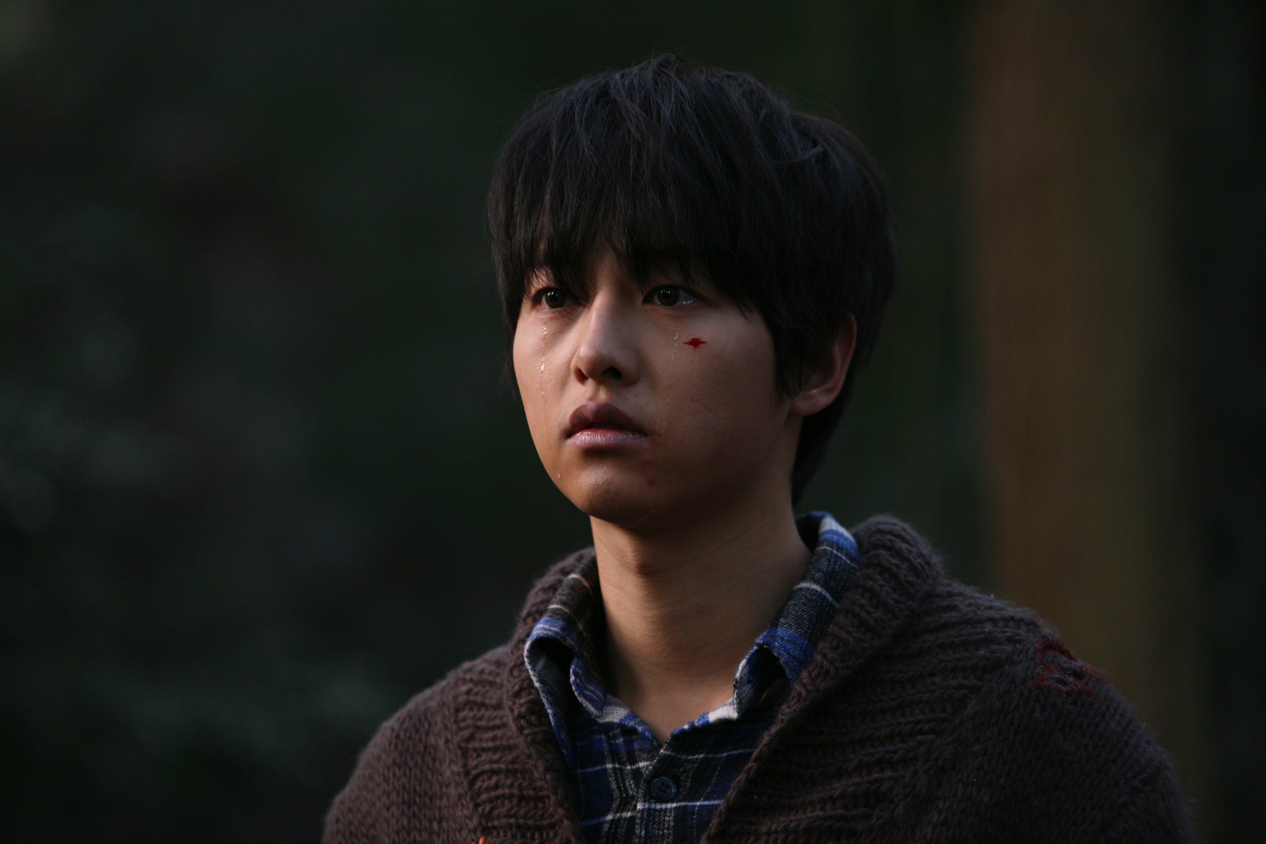 Song Joong-ki se tai ngo dao dien ‘Soi’ (2012) hinh anh