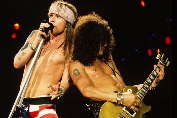 Guns N' Roses - 'November Rain' hinh anh