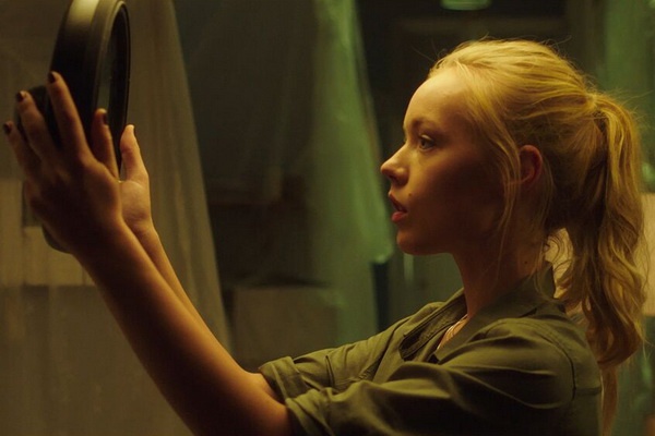 Trailer bo phim 'My nhan ngu: Ho tu than' hinh anh