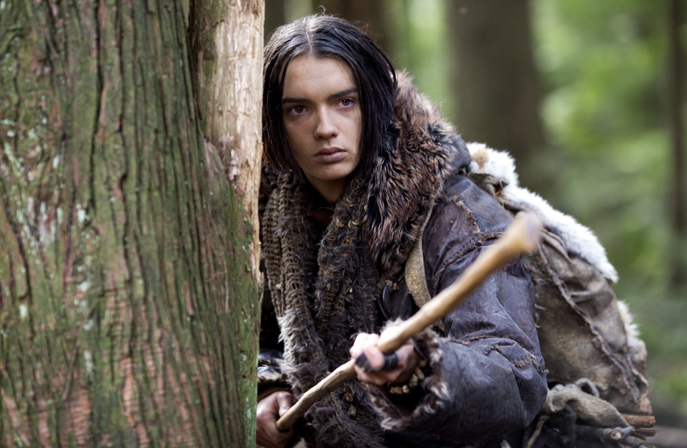 Trailer bo phim 'Alpha: Nguoi thu linh' hinh anh